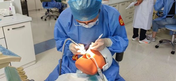 牛股动力 2025年内蒙古自治区口腔科医师职工职业技能比赛举办